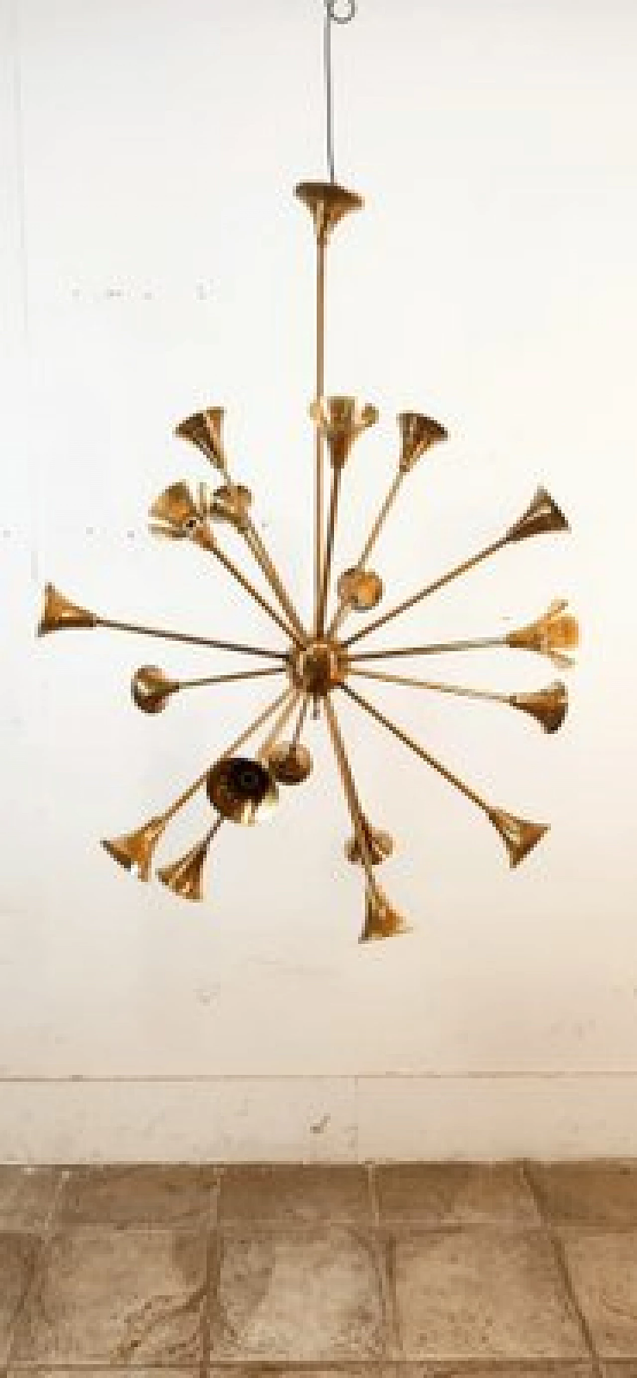Eighteen-light brass Sputnik chandelier, 1950s 28