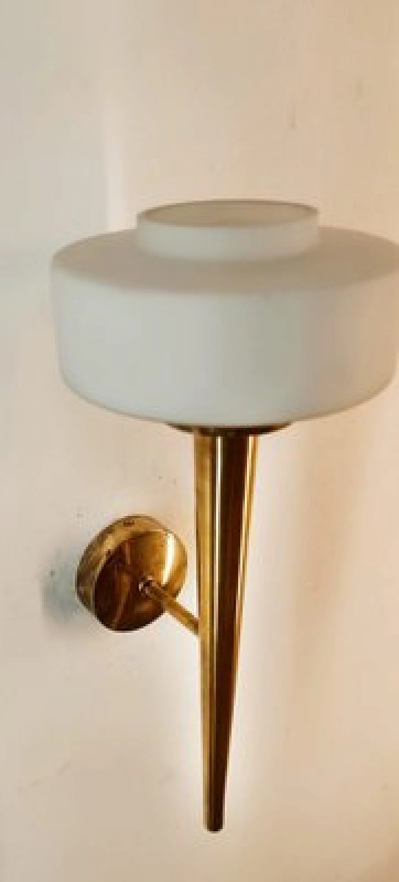 Brass and glass wall light, 1970s 3