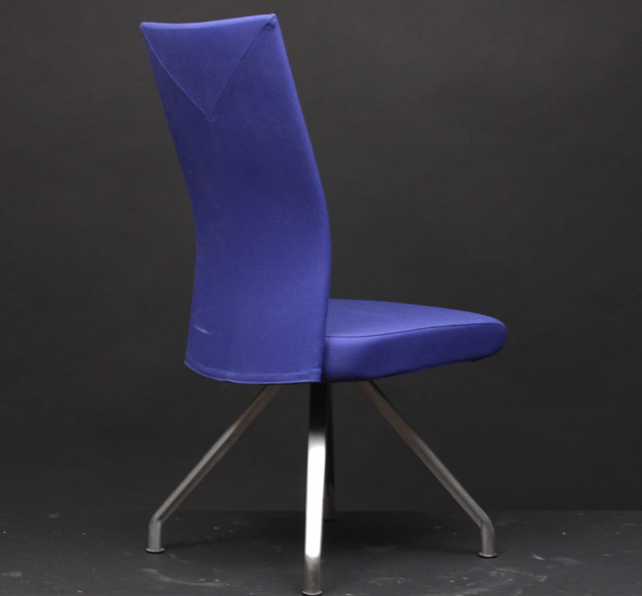 4 Spin 125M chairs in blue fabric by Burkhard Vogtherr for Fritz Hansen 11