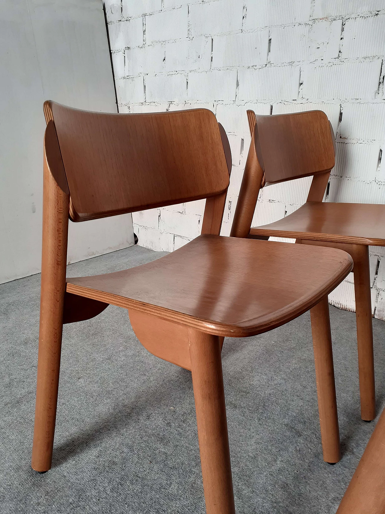 4 Sedie in legno, anni '70 8