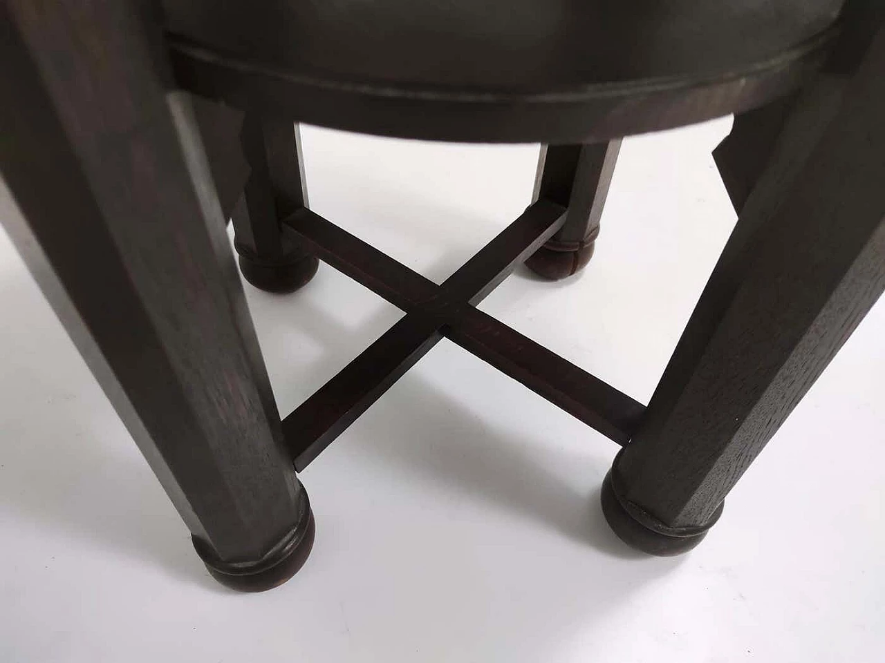 Durmast Secessionist coffee table with round brass top, 1920s 4