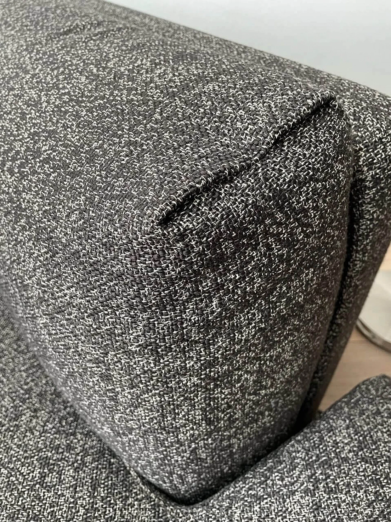 Divano Family Lounge XL di Piero Lissoni per Living Divani 6