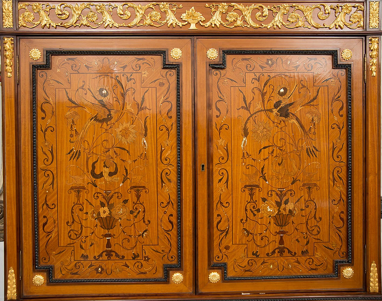 Double-bodied sideboard in exotic woods with gilded bronze grafts, early 20th century 2