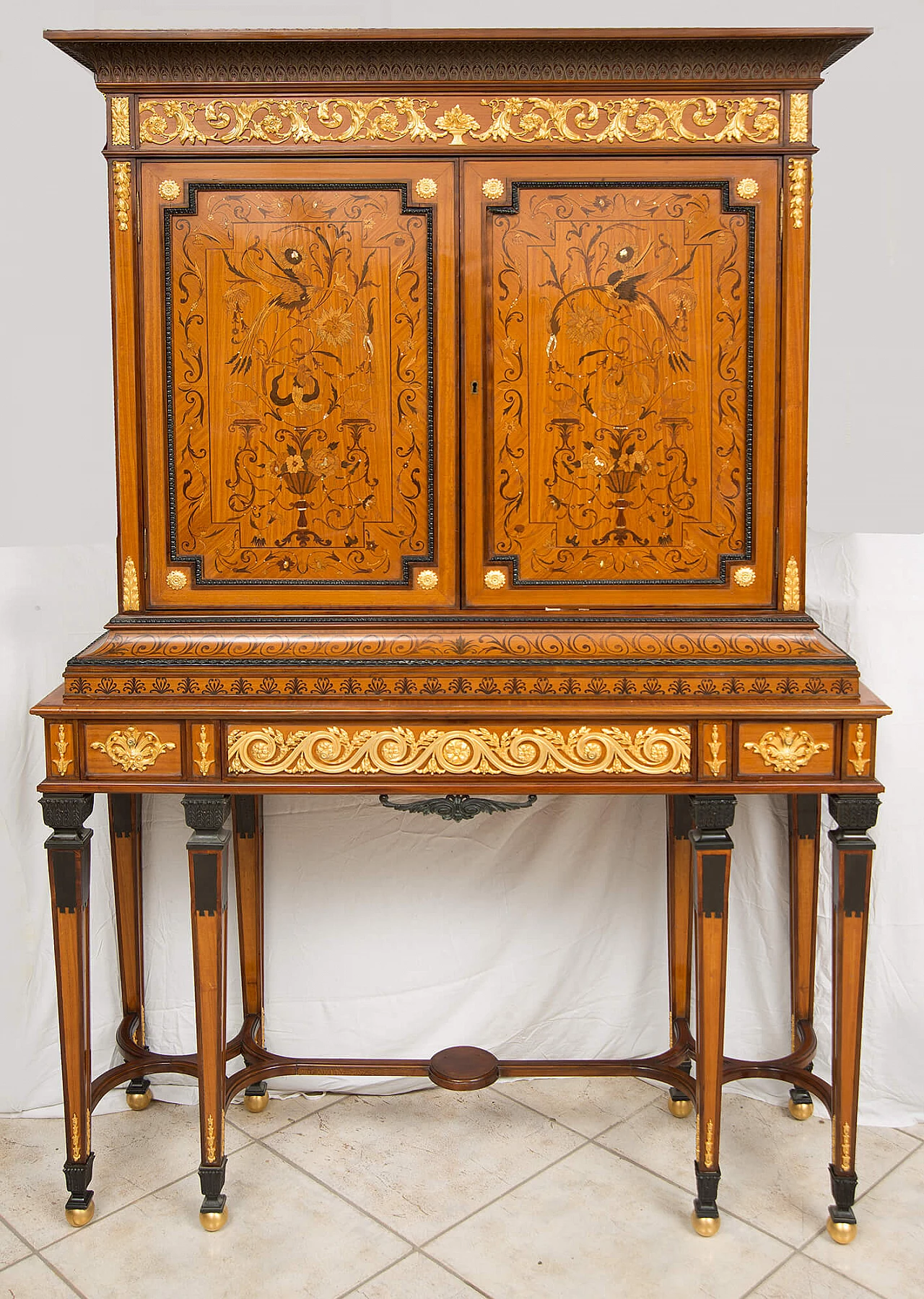 Double-bodied sideboard in exotic woods with gilded bronze grafts, early 20th century 9