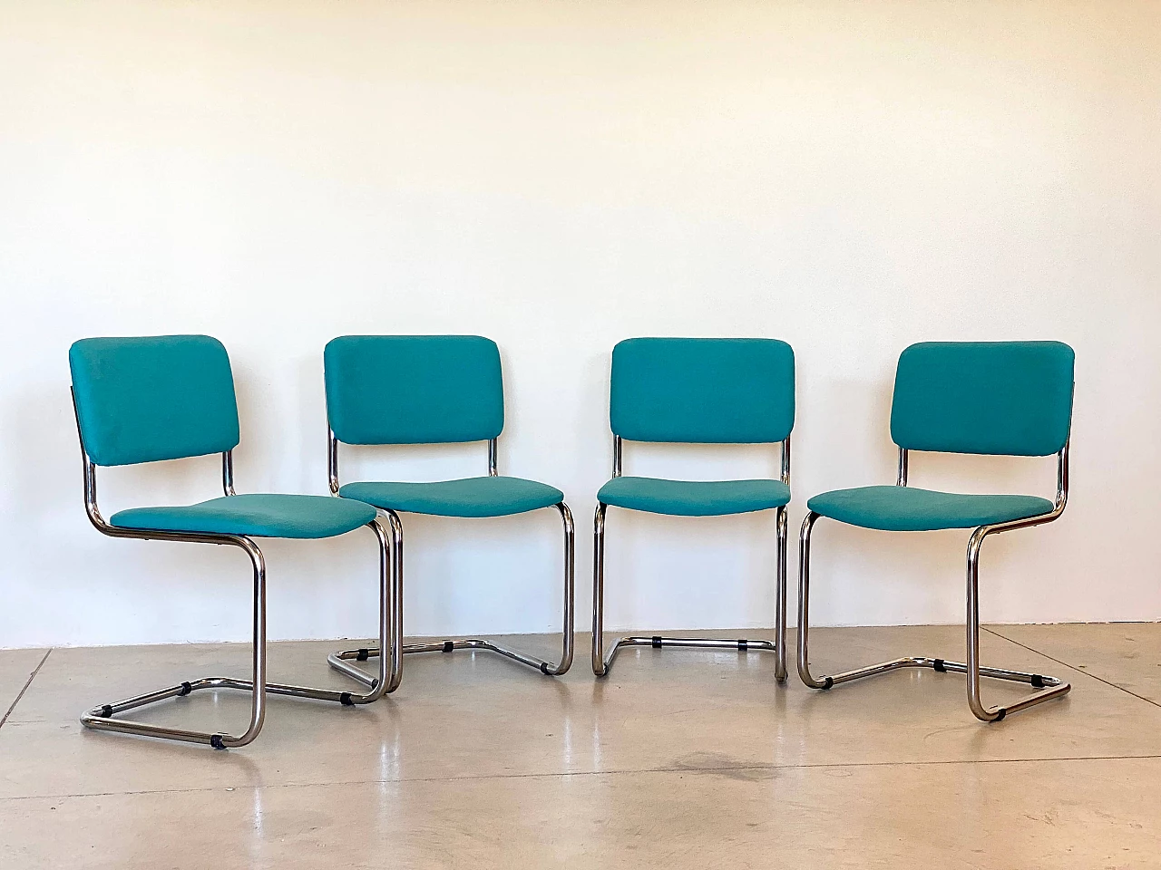 4 Steel and fabric chairs, 1970s 7