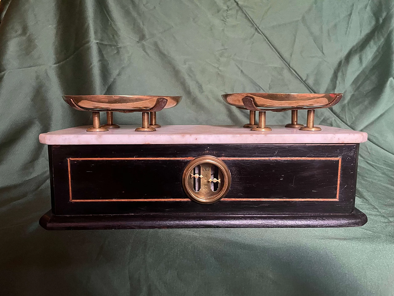 Two-plate scales made of brass, wood and marble, 1920s 6