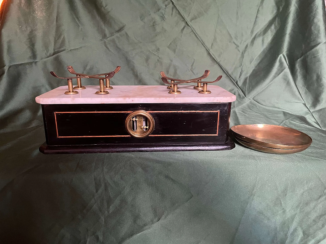 Two-plate scales made of brass, wood and marble, 1920s 7