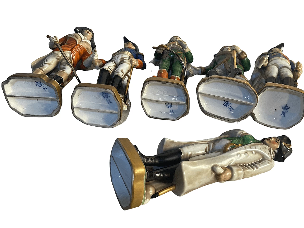 6 Sculture di soldati napoleonici in ceramica di Capodimonte 5