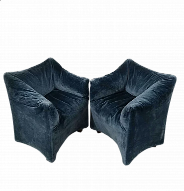 Pair of Piccole Tentazioni velvet armchairs by Mario Bellini for Cassina, 1960s
