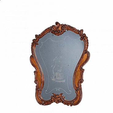 Specchio tardo Liberty in legno con decoro sabbiato di dama, anni '30