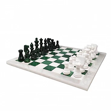Scacchiera e scacchi in alabastro di Volterra bianco e verde, anni '70