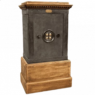 Iron and wood Fichet Paris safe, early 20th century