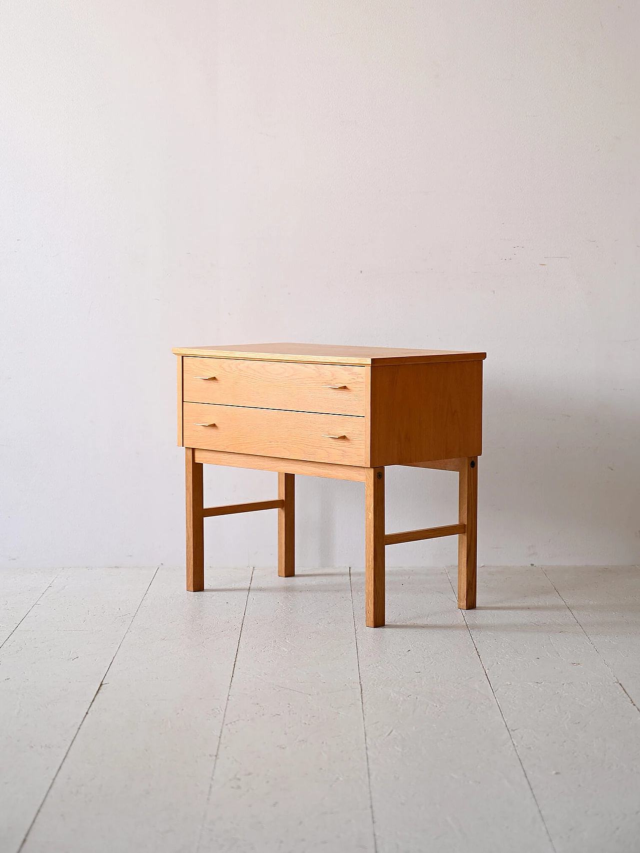 Scandinavian oak chest of drawers, 1960s 4
