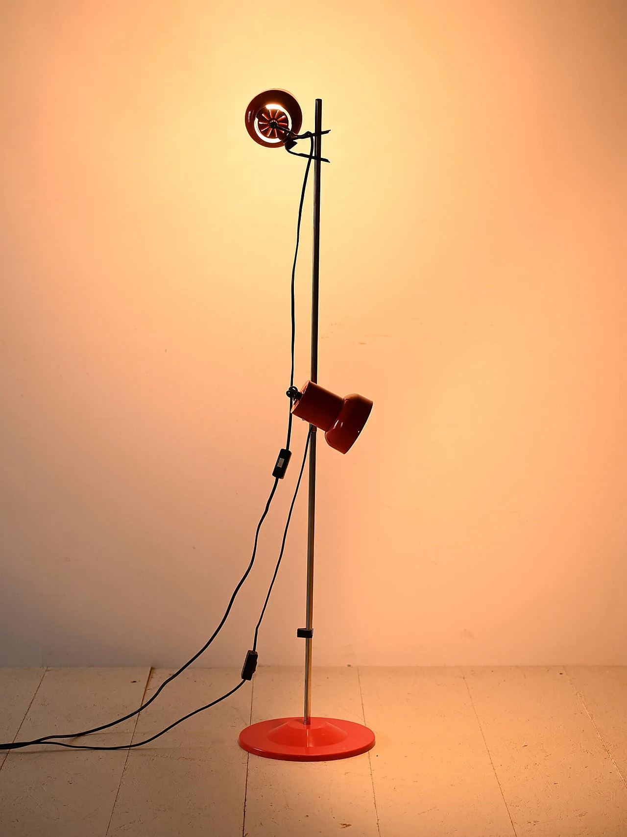 Scandinavian two-light red metal floor lamp, 1970s 1