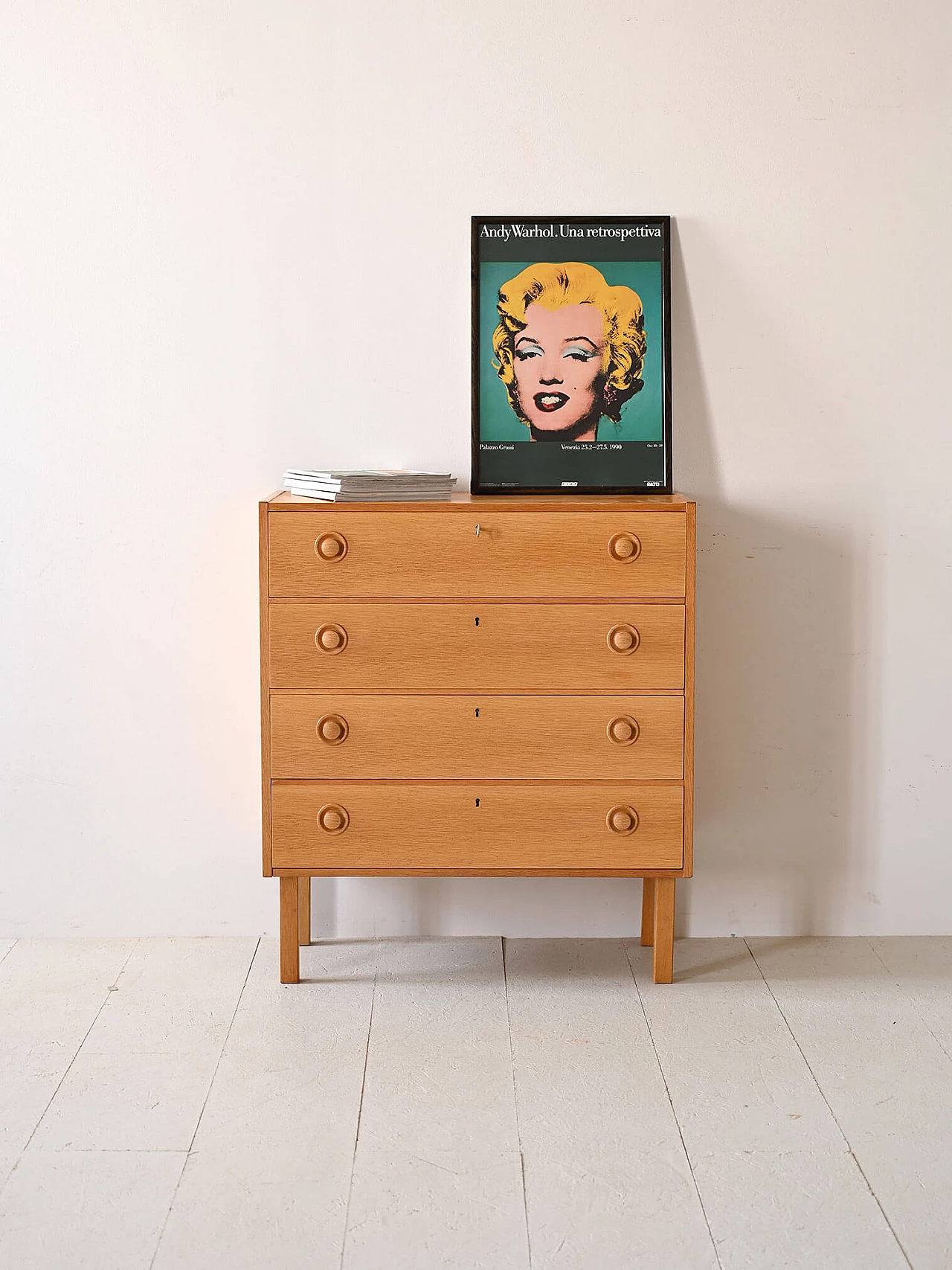 Oak chest of drawers with square legs, 1960s 1