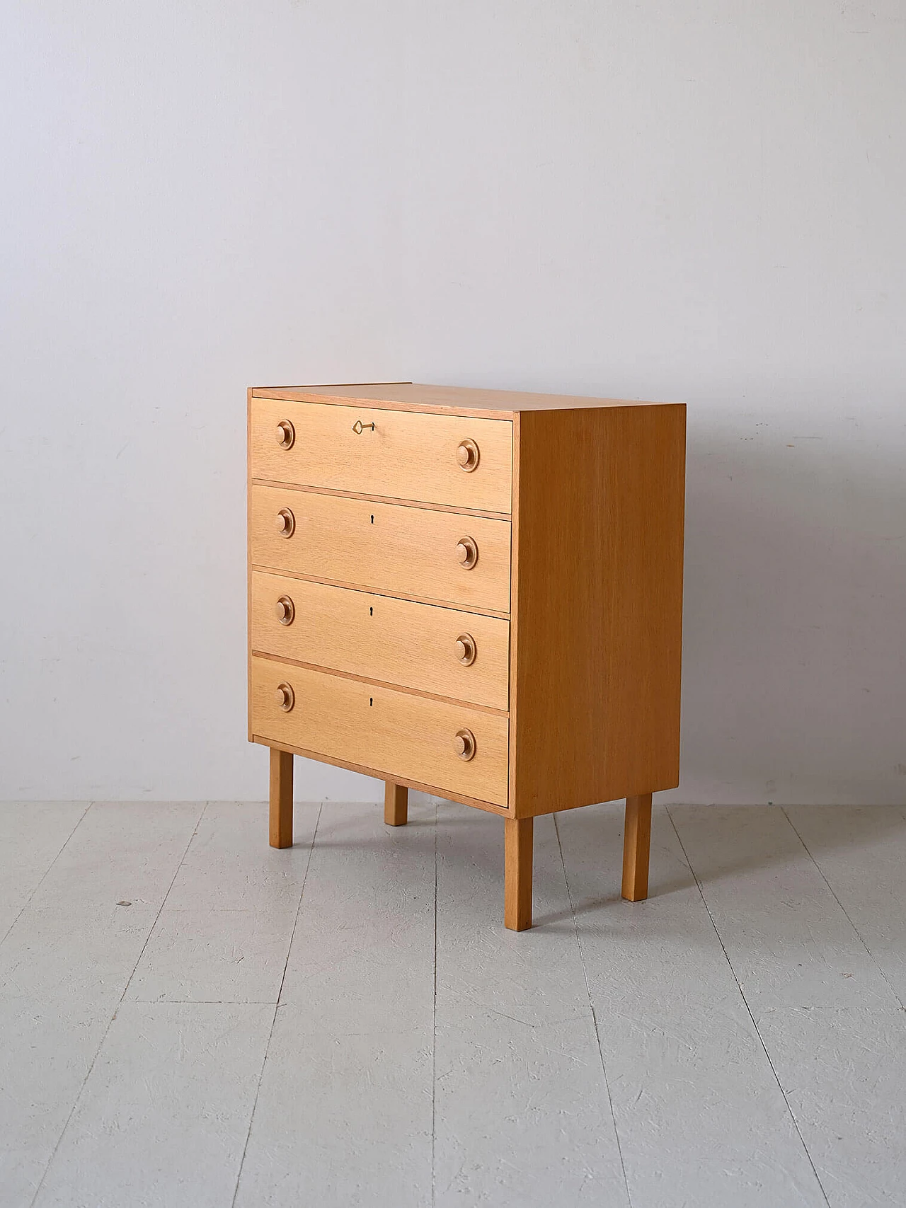 Oak chest of drawers with square legs, 1960s 4
