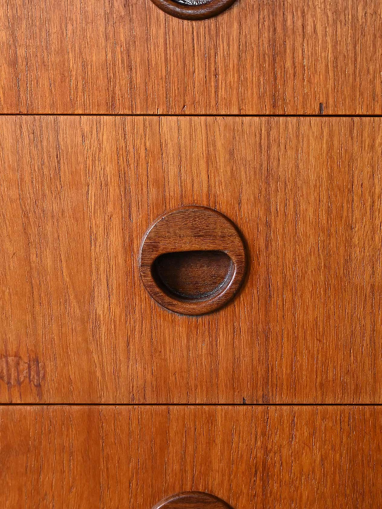 Scandinavian teak chest of drawers with round handles, 1960s 6