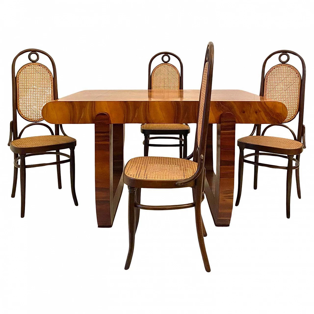4 Chairs 207 Long John by Thonet and honeycomb and briar-root table, 1930s 1