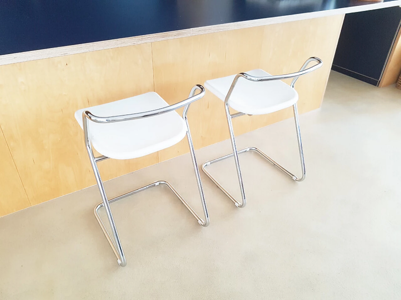 Pair of stools by Claudio Salocchi for Alberti, 1970s 6