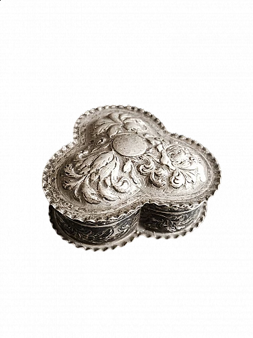English 800 silver trefoil box, mid-19th century