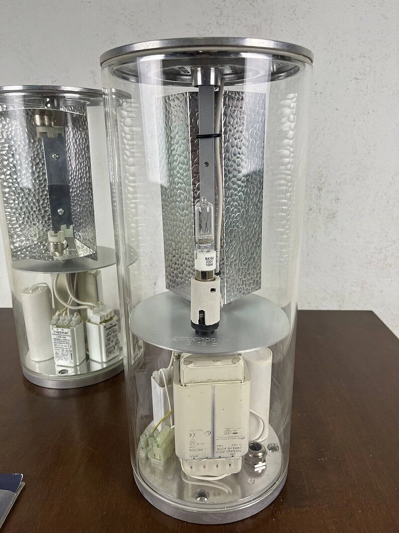 Coppia di lampade da tavolo Block 3095 di Fontana Arte, anni '80 11