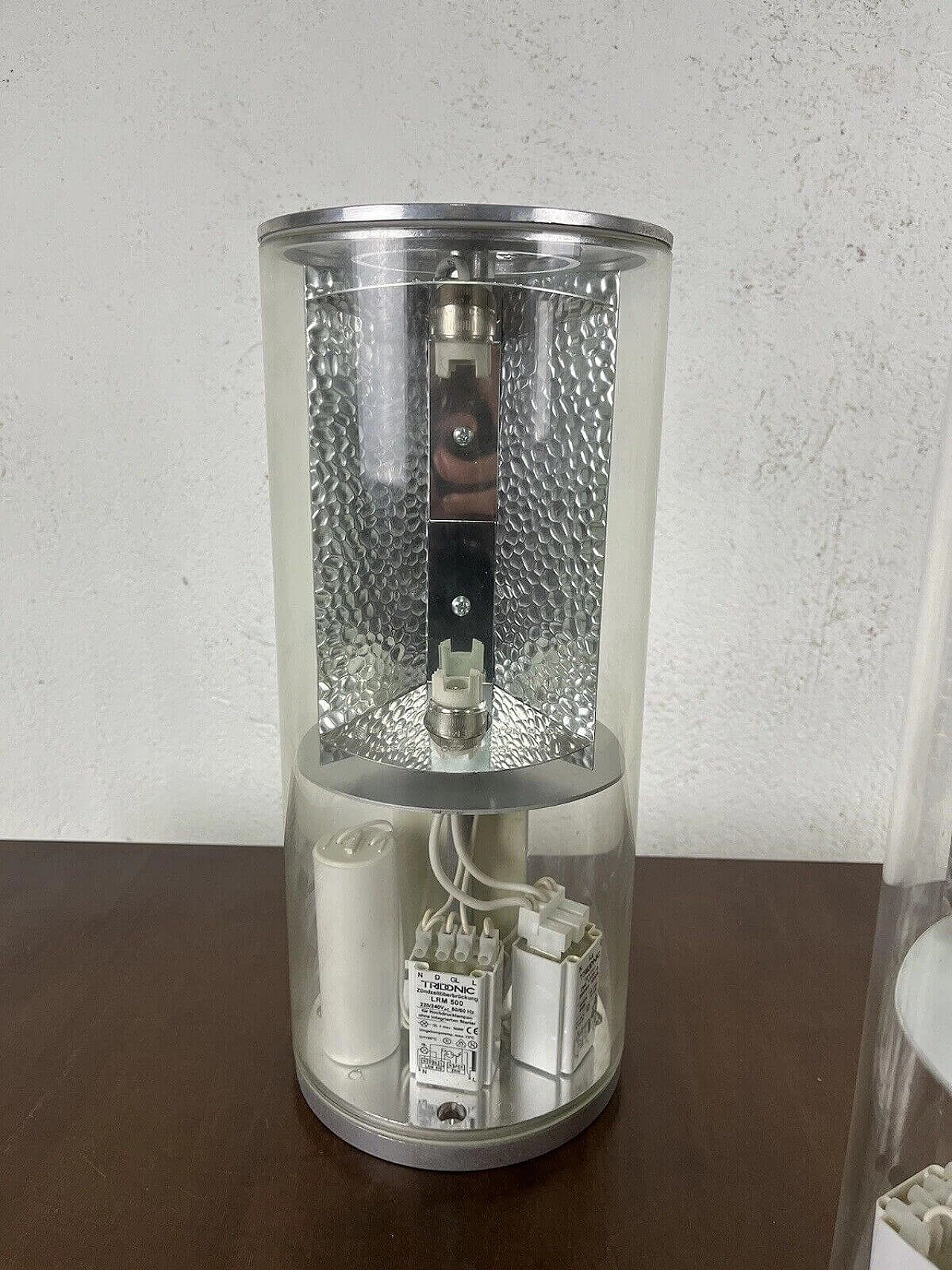 Coppia di lampade da tavolo Block 3095 di Fontana Arte, anni '80 12