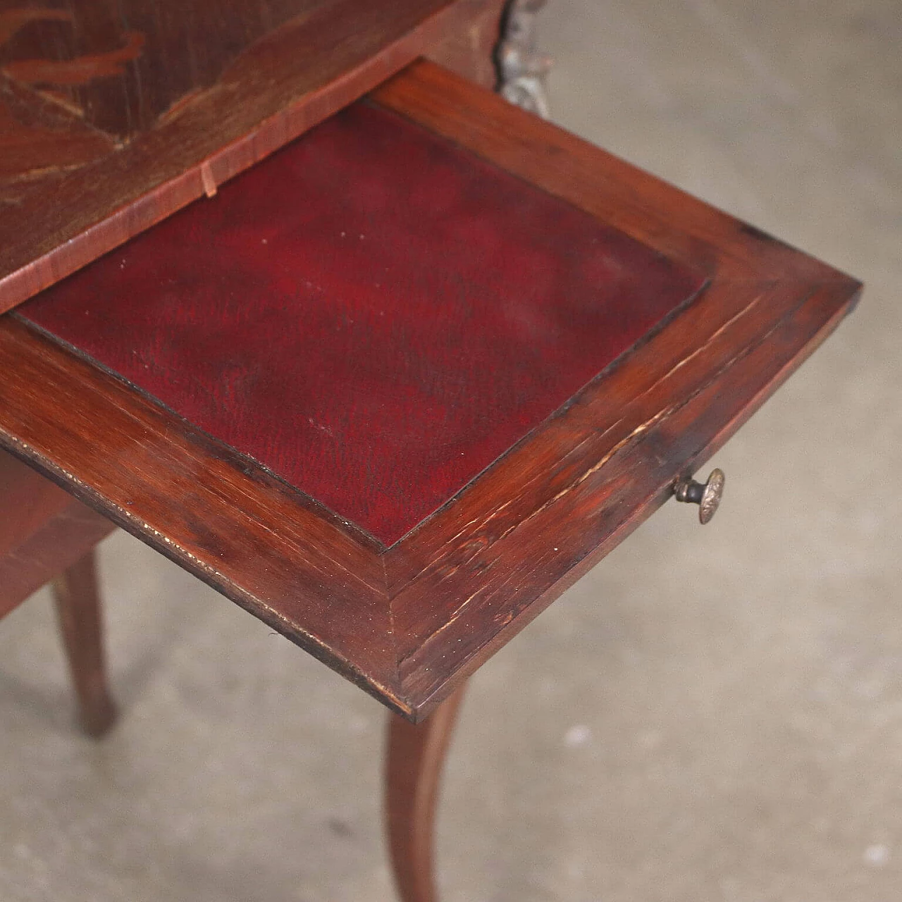 Inlaid side table, early 20th century 5
