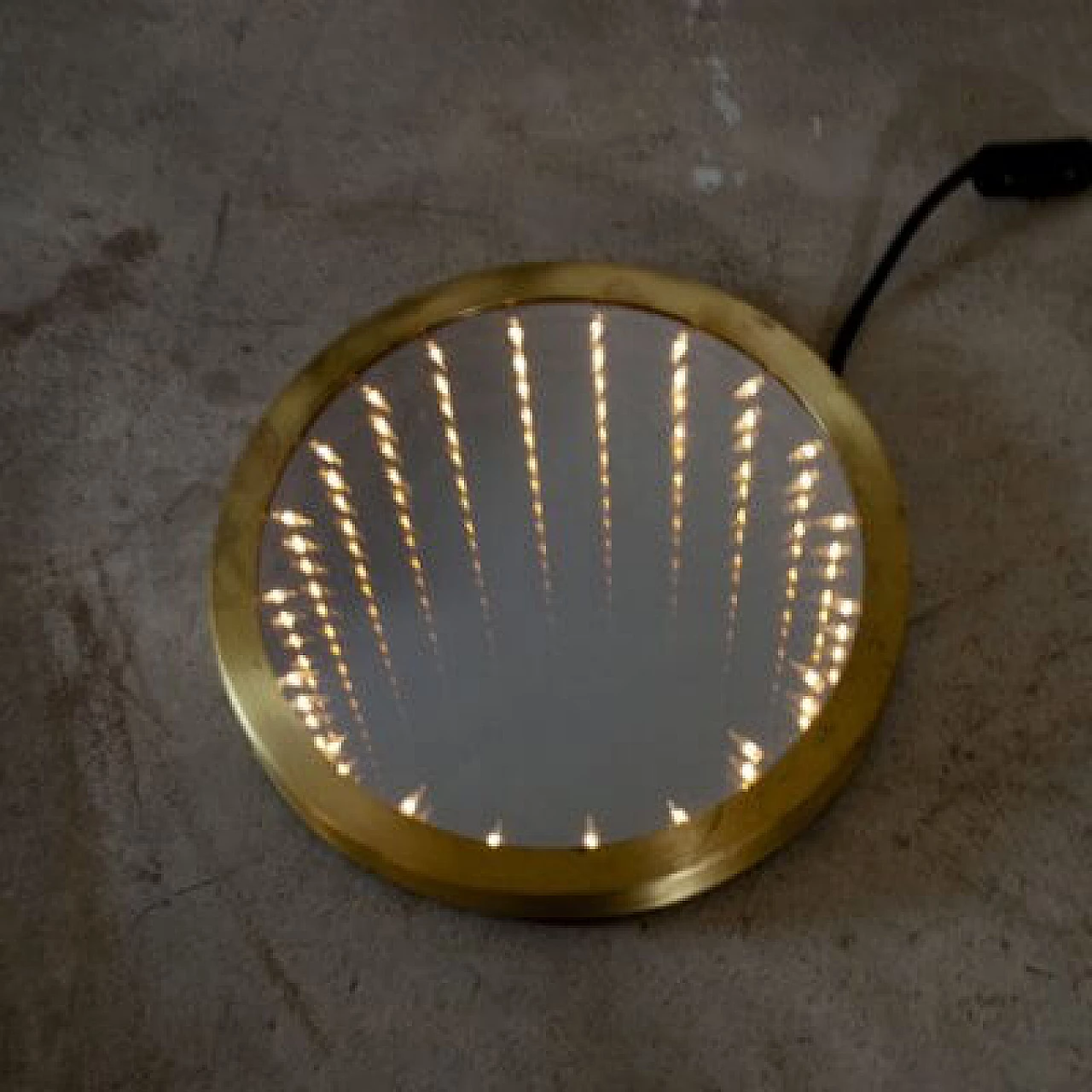 Luminous infinity mirror with brass frame, 1970s 4