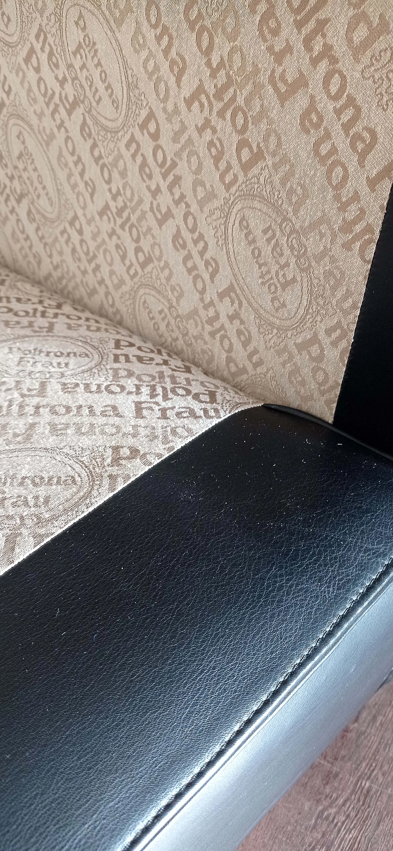 Divano Socrate di Poltrona Frau, anni '90 58