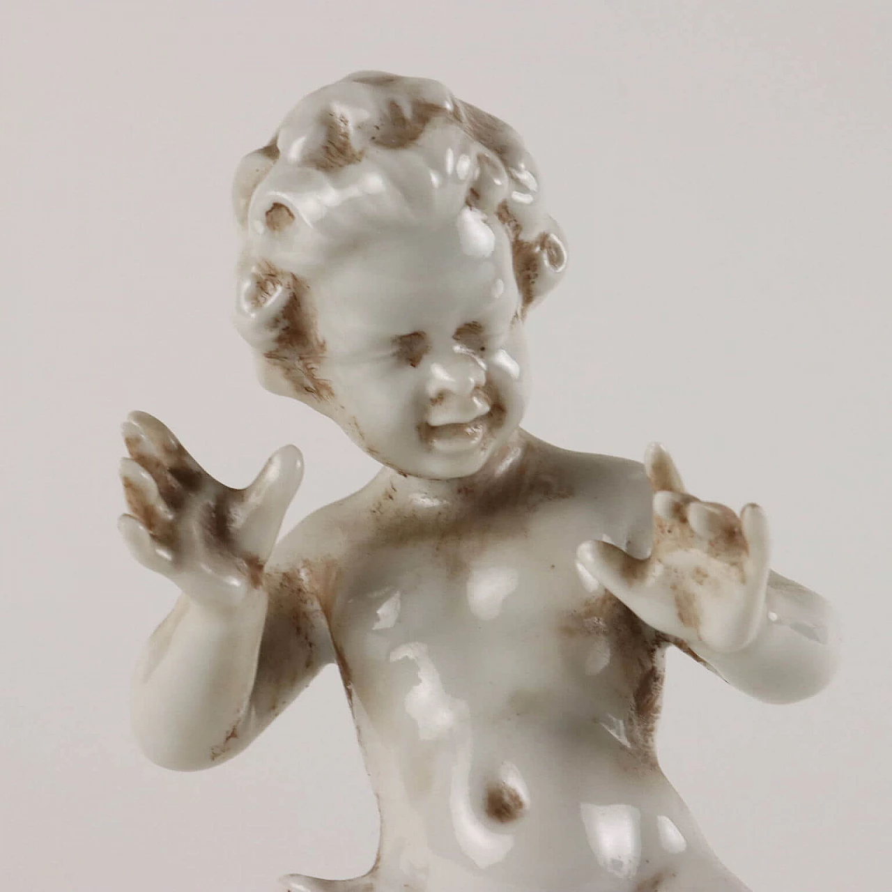 3 cherubs, white Capodimonte porcelain sculptures, 1930s 4