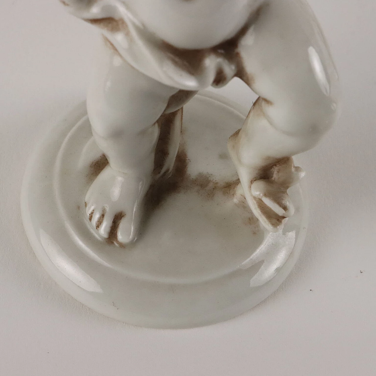 3 cherubs, white Capodimonte porcelain sculptures, 1930s 7
