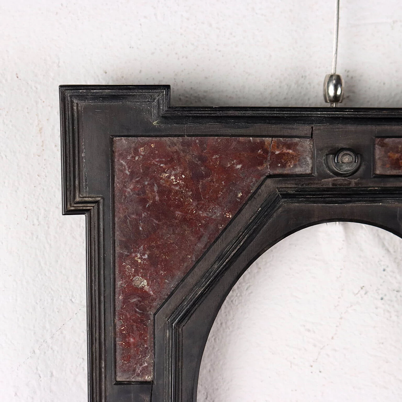Mannerist ebony and marble commesso frame, first half of the 17th century 3