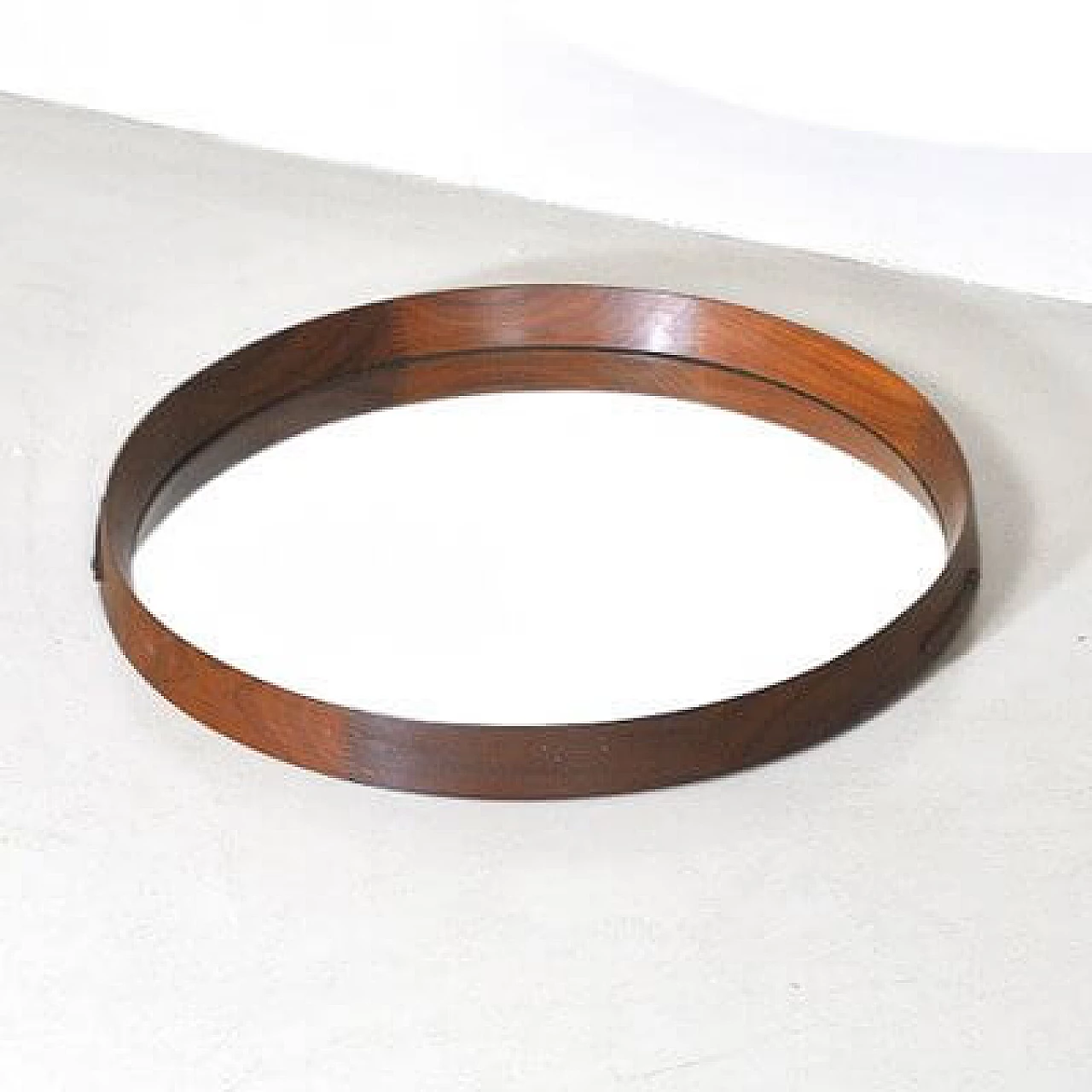 Specchio da parete rotondo in legno curvato, anni '60 5