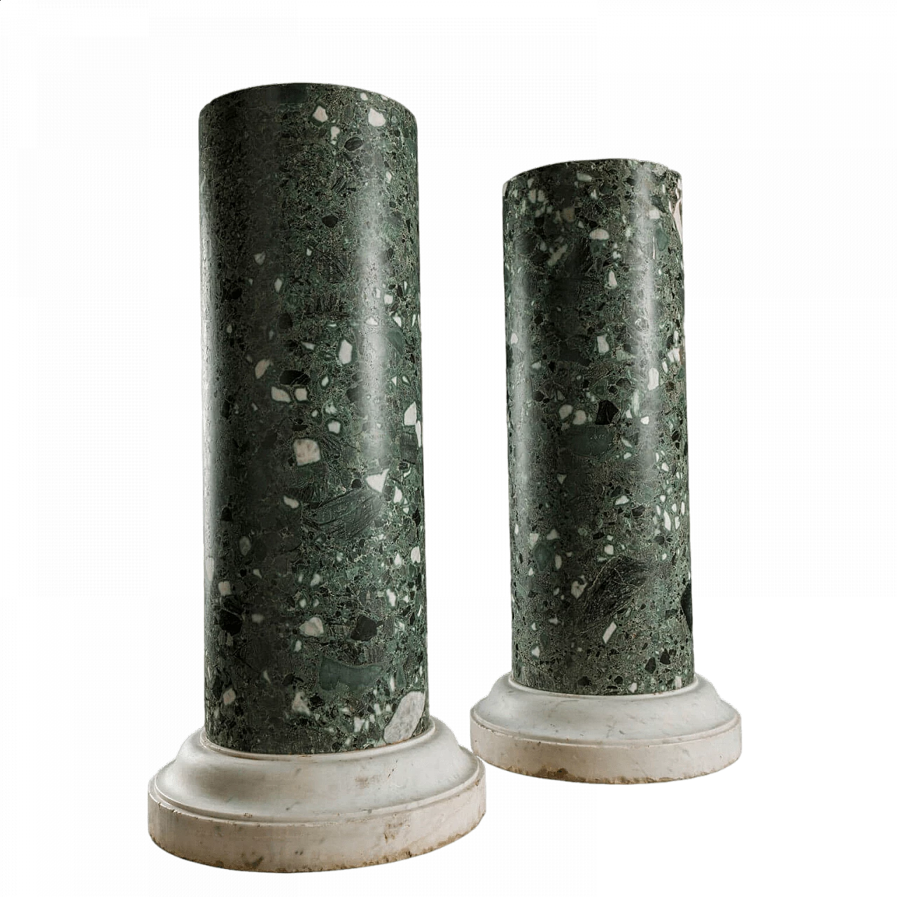 Pair of green and white Carrara marble bust holder columns, 19th century 7