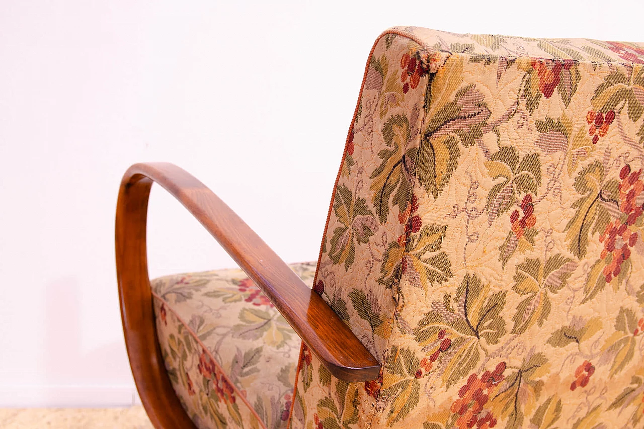 Bent wood and floral fabric armchair by Jindřich Halabala for UP Závody, 1950s 10