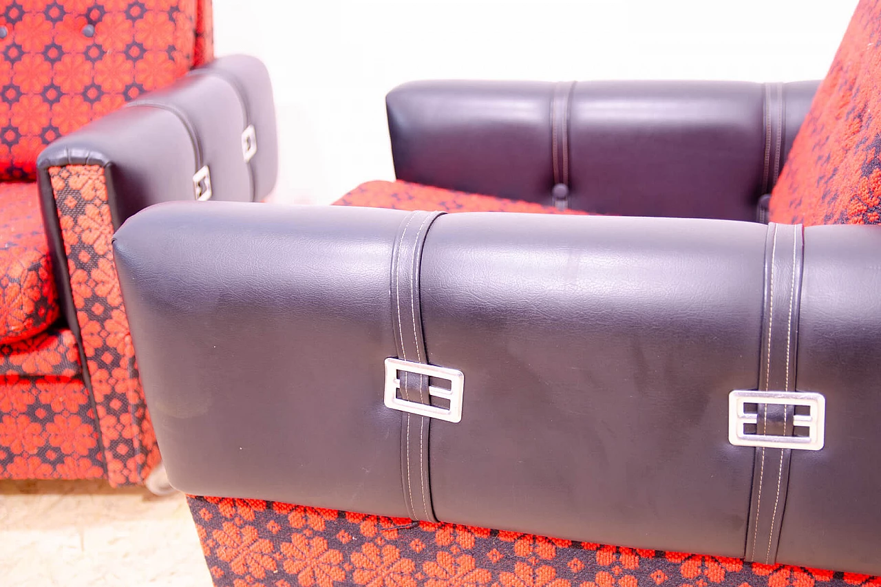 Coppia di poltrone cecoslovacche in similpelle e tessuto, anni '70 8