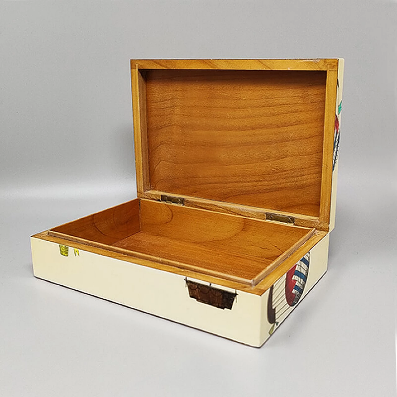 Walnut box by Piero Fornasetti, 1970s 6