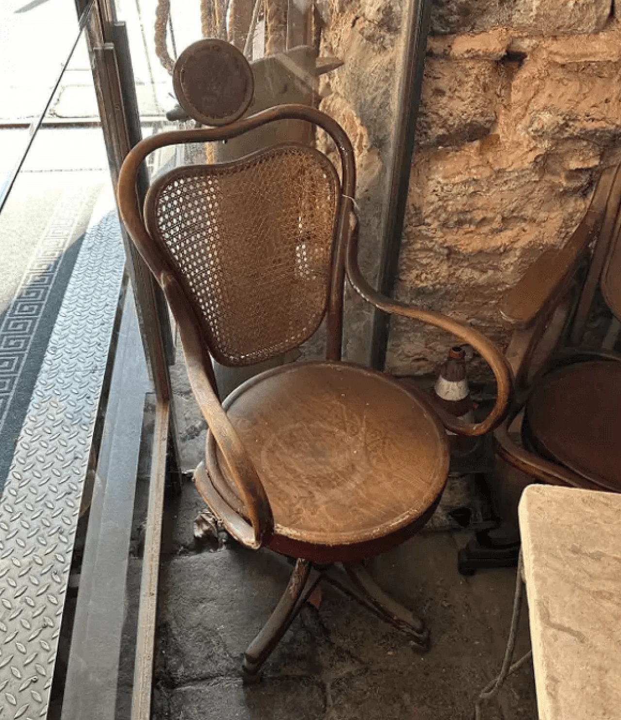 Tonet swivel barber's armchair in wood and wicker, early 20th century 2