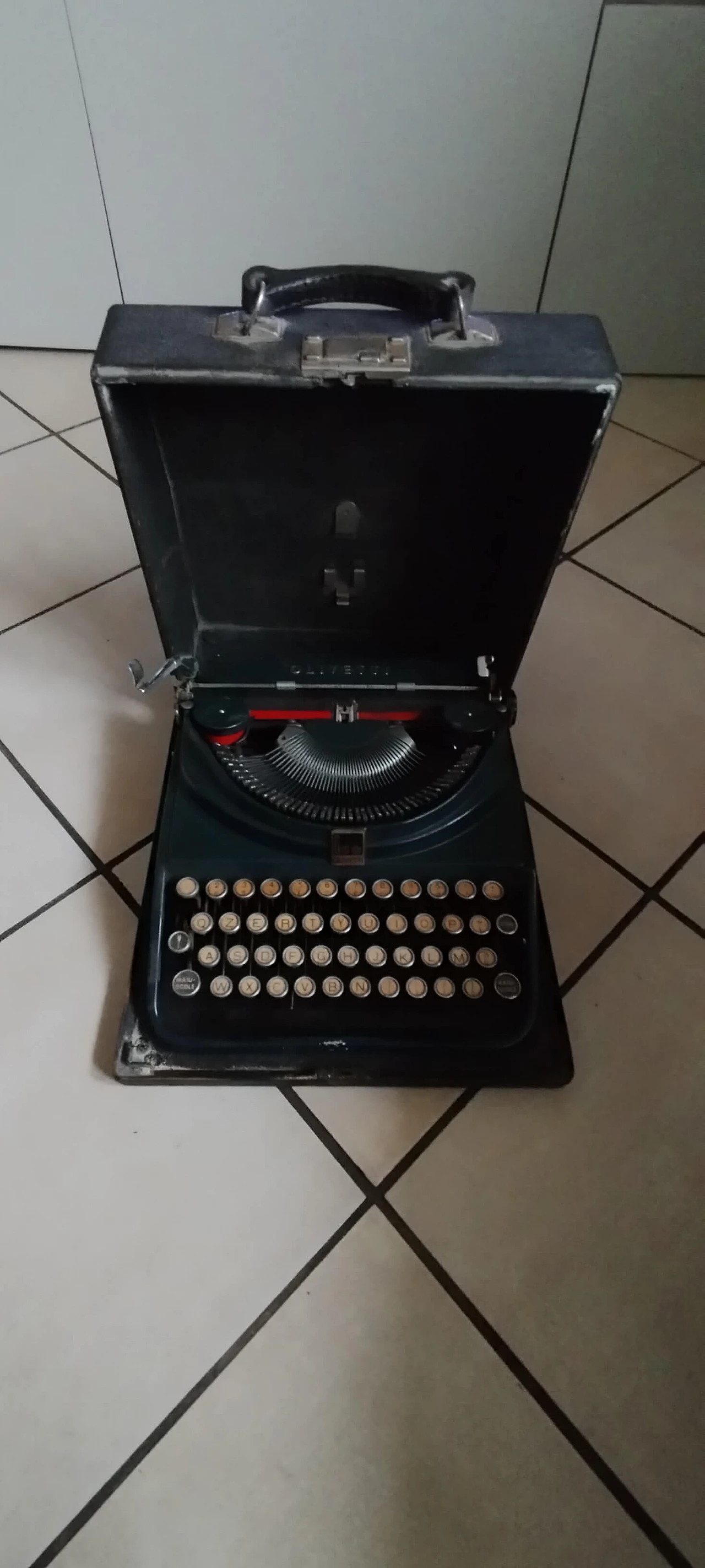 Macchina da scrivere MP1 ICO di Olivetti, 1937 1