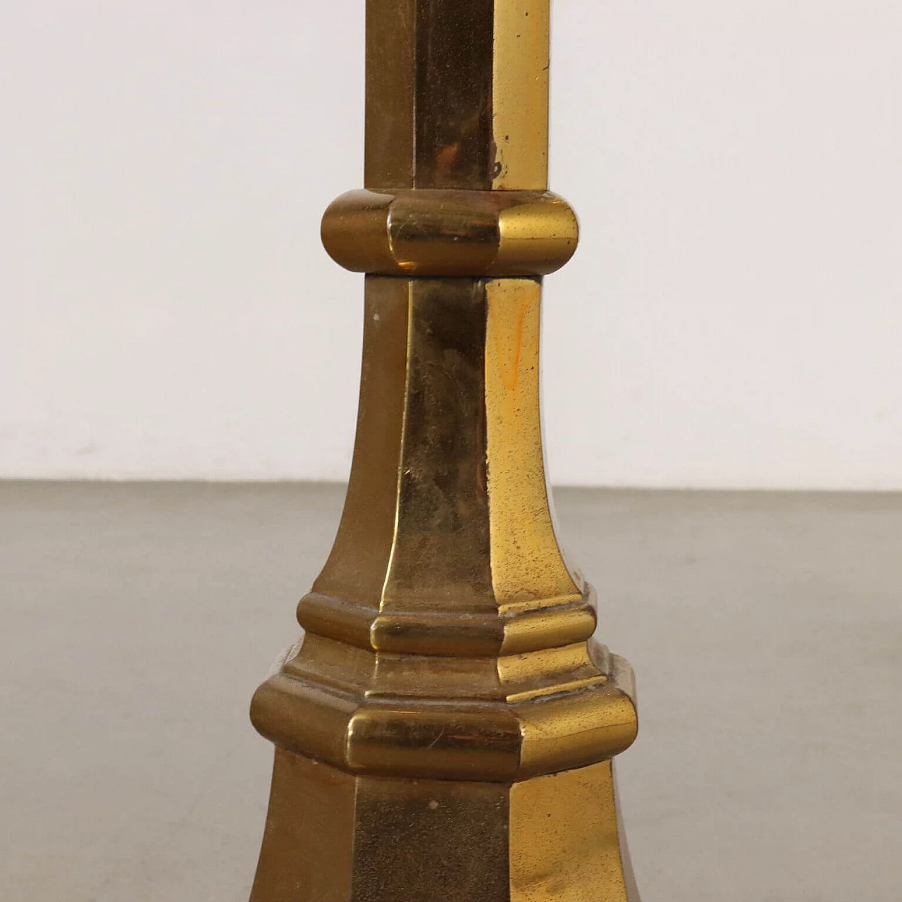Pair of four-light floor lamps in gilded bronze, early 20th century 10