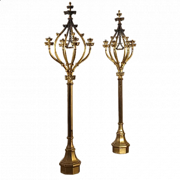 Coppia di lampade da terra a quattro luci in bronzo dorato, inizio '900