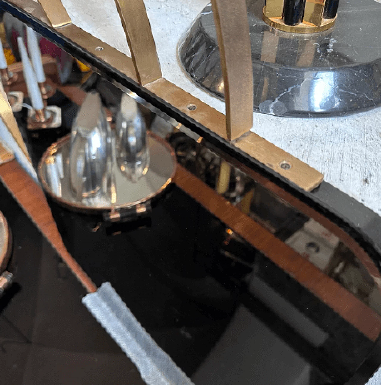 Specchio da parete in ottone stile Luciano Frigerio, anni '60 9