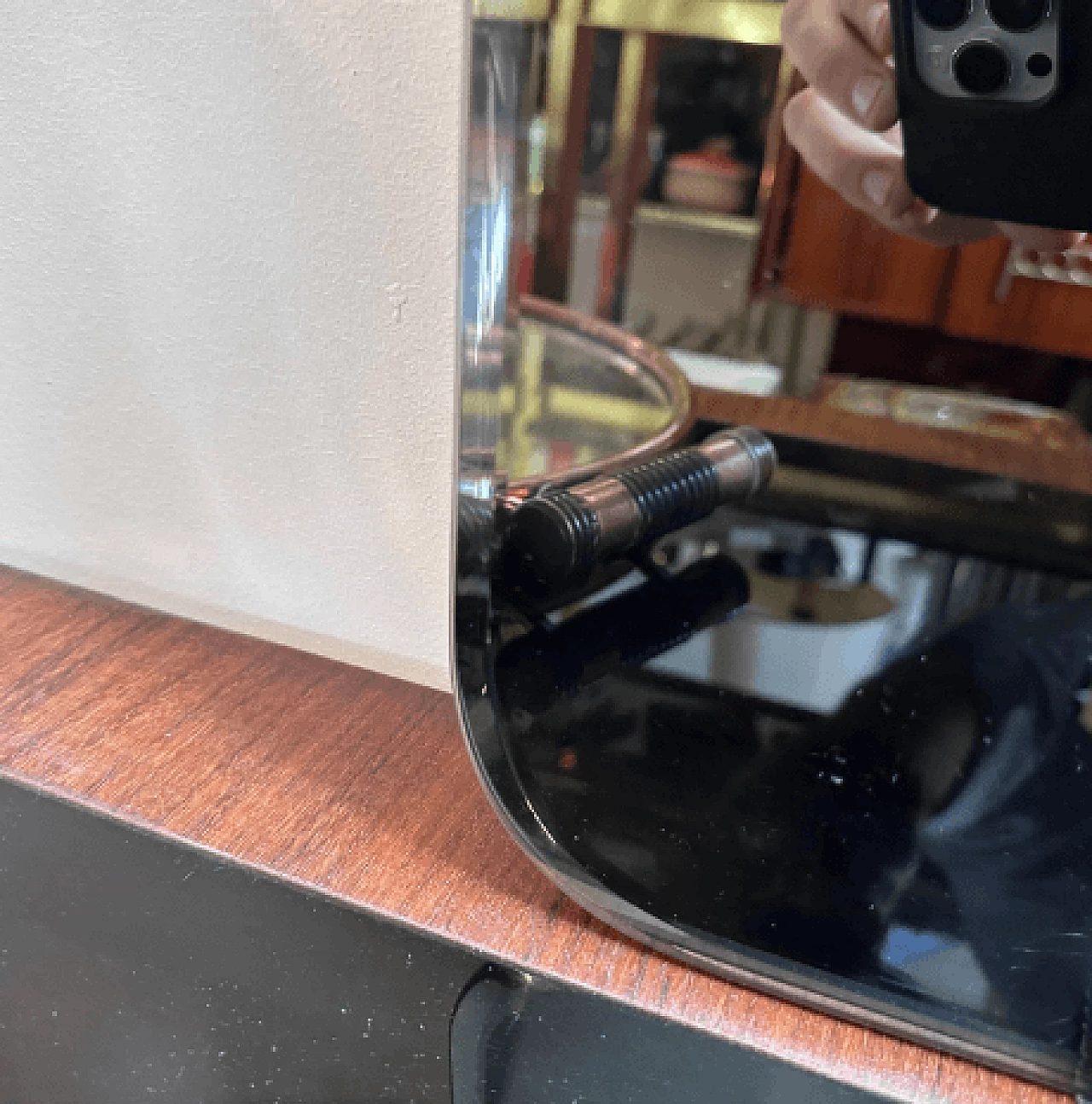 Specchio da parete in ottone stile Luciano Frigerio, anni '60 14