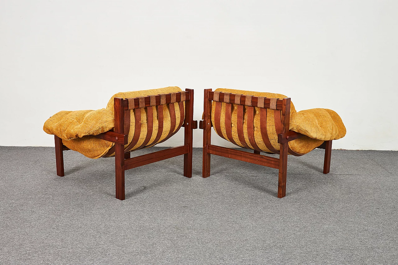 Pair of Balassa armchairs by Ipoly Furniture Company, 1970s 3