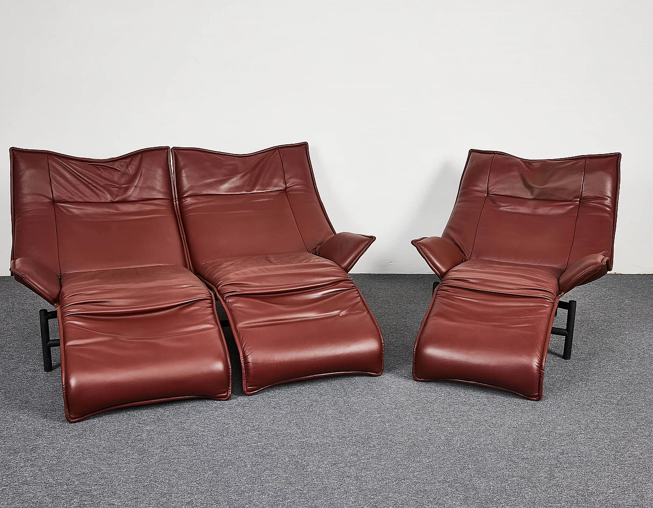 Veranda leather sofa and armchair by Vico Magistretti for Cassina, 1980s 15
