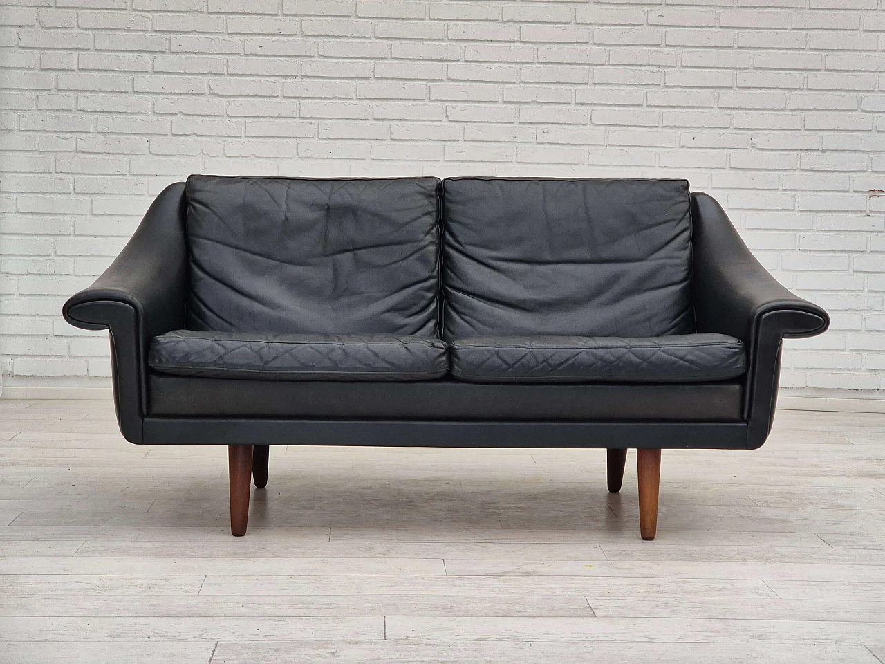 Matador Danish two-seater sofa by Aage Christiansen for Erhardsen & Andersen, 1960s 2