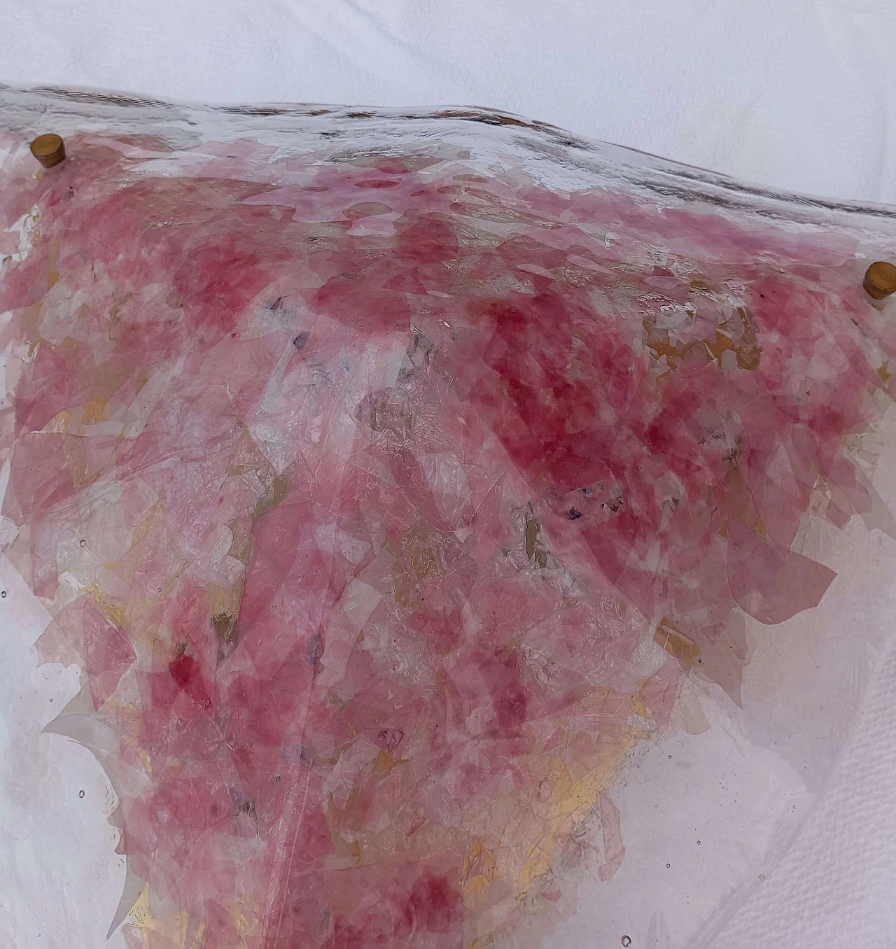 Lampadario triangolare in vetro di Murano rosa, anni '70 2