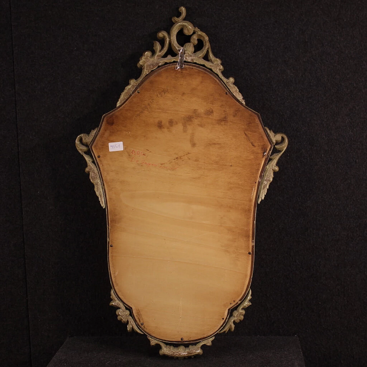 Specchiera in legno scolpito, laccato e dorato in stile veneziano, anni '80 12