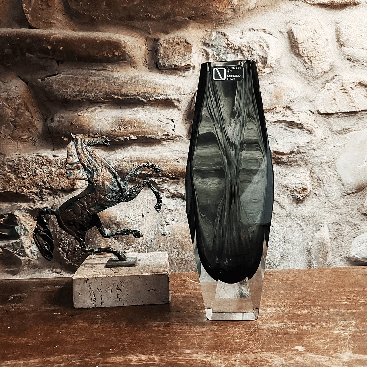 Vaso in vetro di Murano sommerso grigio di Carlo Nason, anni '60 2