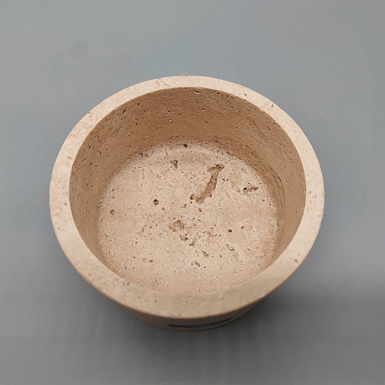 Scatola rotonda in travertino di Cerri Nestore, anni '70 5